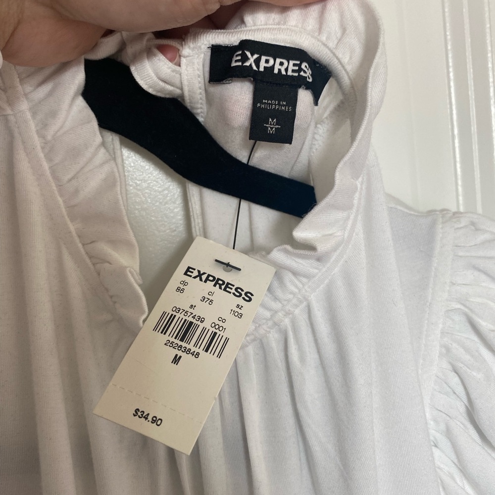 Express White Top - Picture 2 of 2